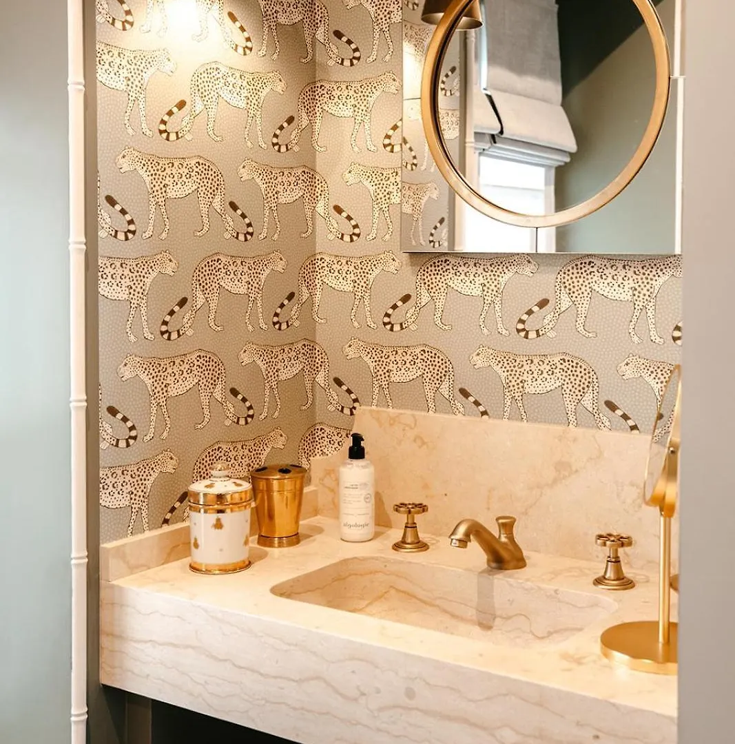 Les Chambres Des Gabariers, Les Pieds Dans L'Eau Pleudihen-sur-Rance Bed & Breakfast