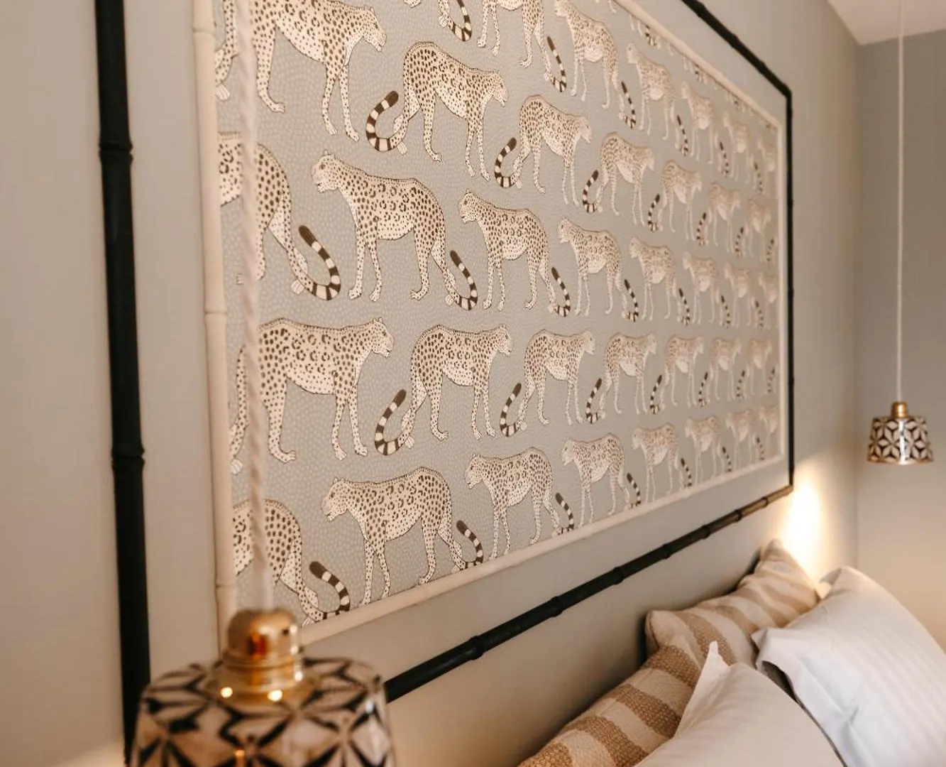 Les Chambres Des Gabariers, Les Pieds Dans L'Eau Pleudihen-sur-Rance Bed & Breakfast